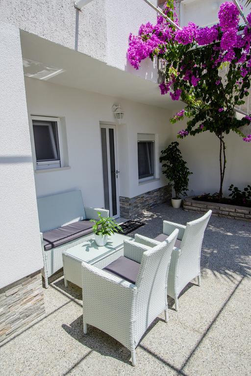 Luxury Studio Apartment White Sensation Vodice Exterior foto